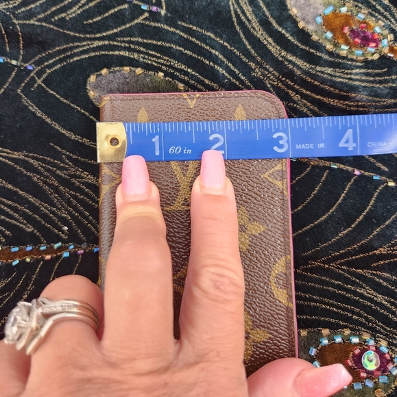 Loius Vuitton Phone Case - Picture 8 of 9